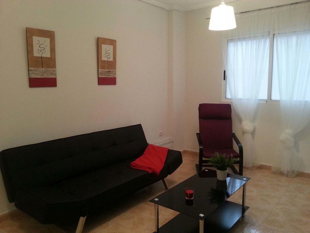 Apartment Huerto Torrevieja Ruang foto